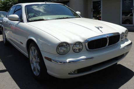 2004 JAGUAR XJ8 3.5