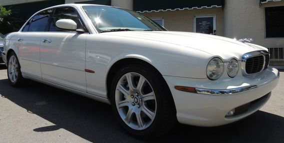 2004 JAGUAR XJ8 3.5