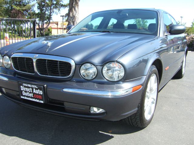 2004 JAGUAR XJ8 3.5