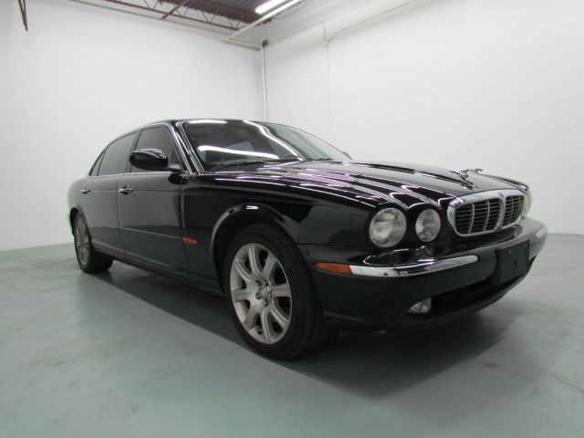 2005 JAGUAR XJ8 Sport Alloys Sunroof