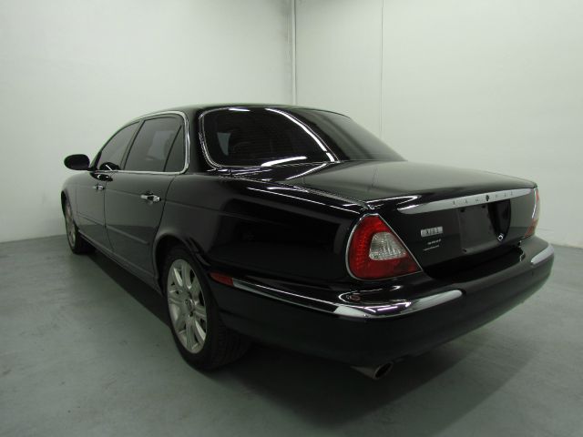 2005 JAGUAR XJ8 Sport Alloys Sunroof