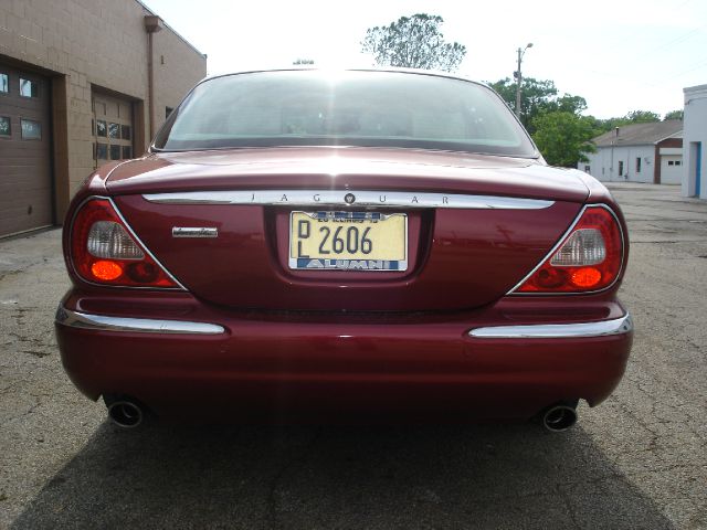 2005 JAGUAR XJ8 Coupe