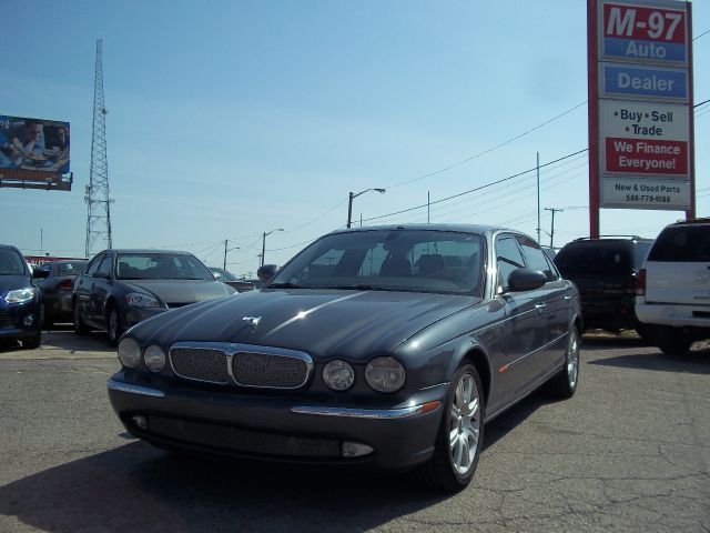 2005 JAGUAR XJ8 Sport Alloys Sunroof