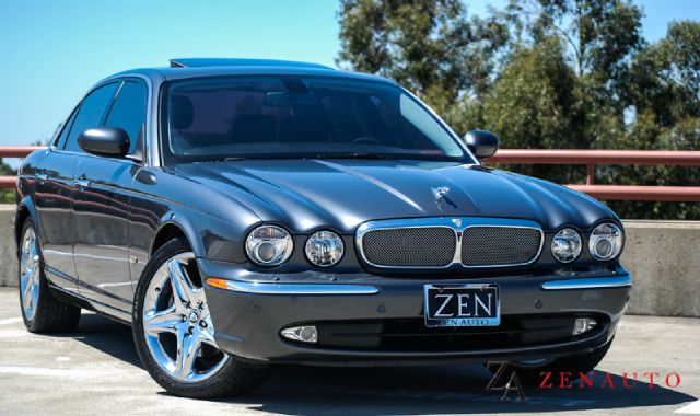 2006 JAGUAR XJ8 2.5i Sport