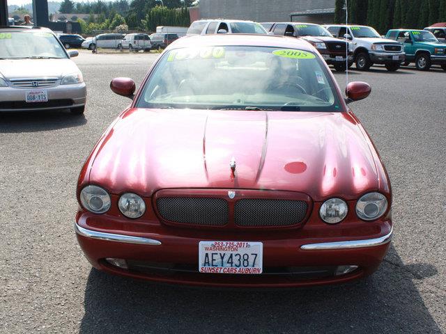 2005 JAGUAR XJR Unknown