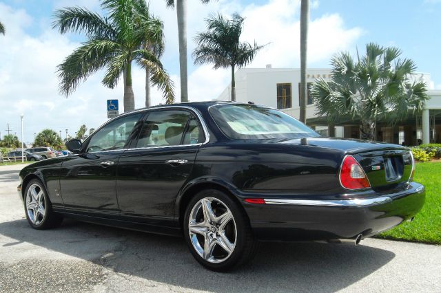 2006 JAGUAR XJR 2.2L Manual