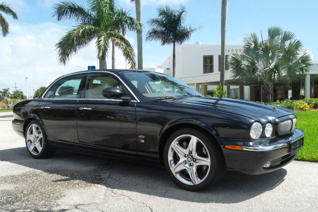 2006 JAGUAR XJR 2.2L Manual