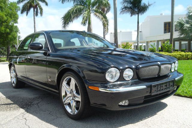 2006 JAGUAR XJR 2.2L Manual