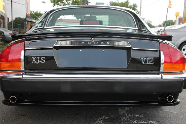 1986 JAGUAR XJS Base