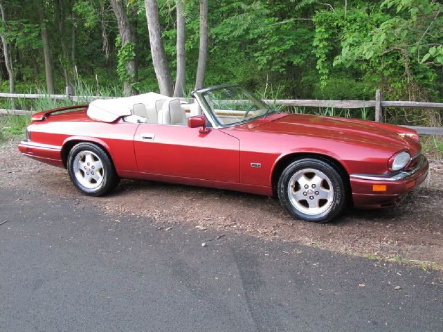 1994 JAGUAR XJS SE W/leather, Sunroof, 6 Disc, Sirius, Bluetooth