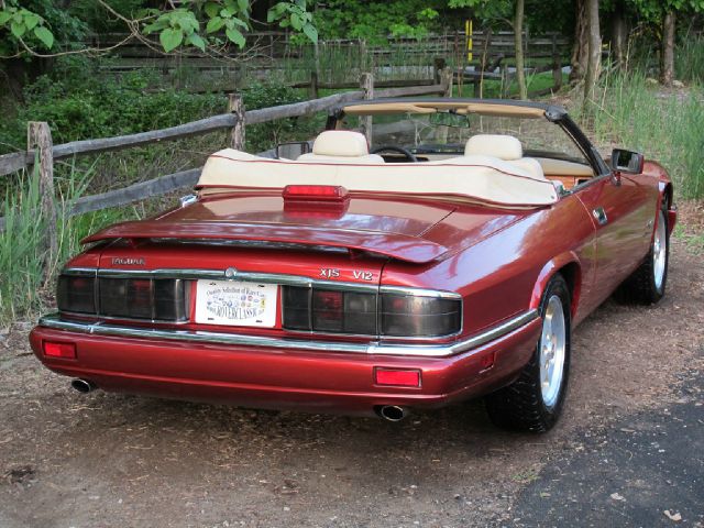 1994 JAGUAR XJS SE W/leather, Sunroof, 6 Disc, Sirius, Bluetooth