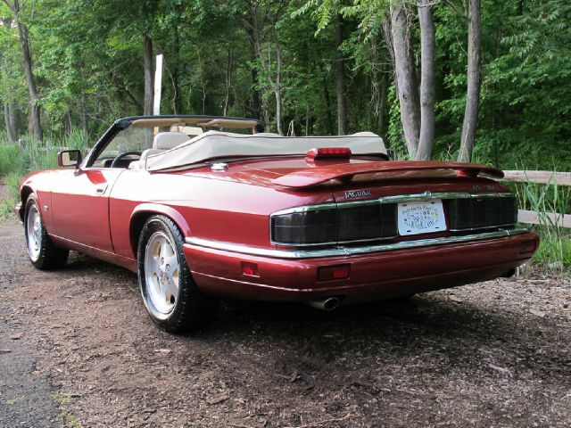 1994 JAGUAR XJS SE W/leather, Sunroof, 6 Disc, Sirius, Bluetooth