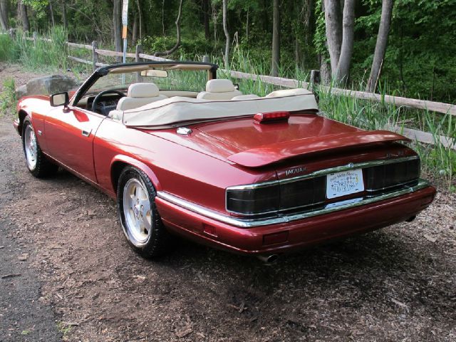 1994 JAGUAR XJS SE W/leather, Sunroof, 6 Disc, Sirius, Bluetooth