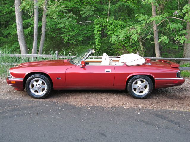 1994 JAGUAR XJS SE W/leather, Sunroof, 6 Disc, Sirius, Bluetooth