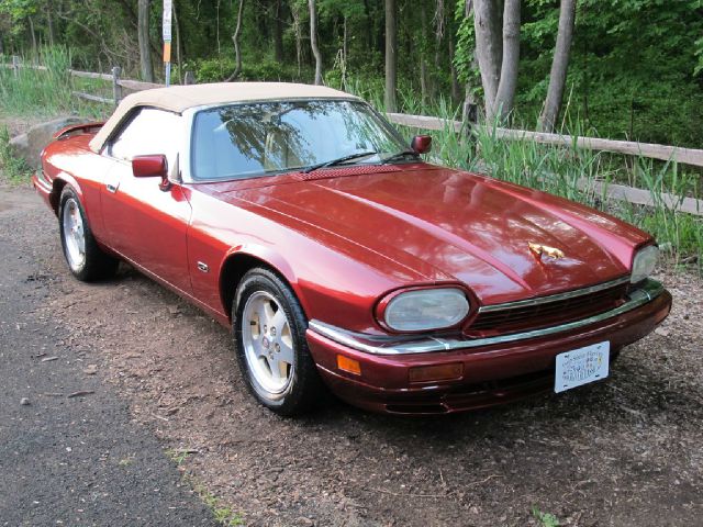 1994 JAGUAR XJS SE W/leather, Sunroof, 6 Disc, Sirius, Bluetooth