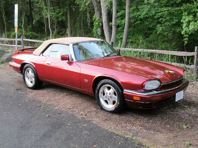 1994 JAGUAR XJS SE W/leather, Sunroof, 6 Disc, Sirius, Bluetooth