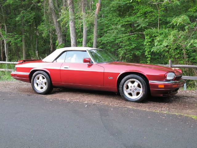 1994 JAGUAR XJS SE W/leather, Sunroof, 6 Disc, Sirius, Bluetooth