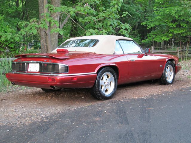 1994 JAGUAR XJS SE W/leather, Sunroof, 6 Disc, Sirius, Bluetooth