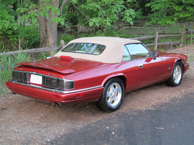 1994 JAGUAR XJS SE W/leather, Sunroof, 6 Disc, Sirius, Bluetooth