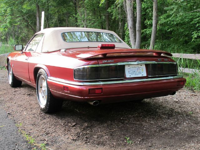 1994 JAGUAR XJS SE W/leather, Sunroof, 6 Disc, Sirius, Bluetooth