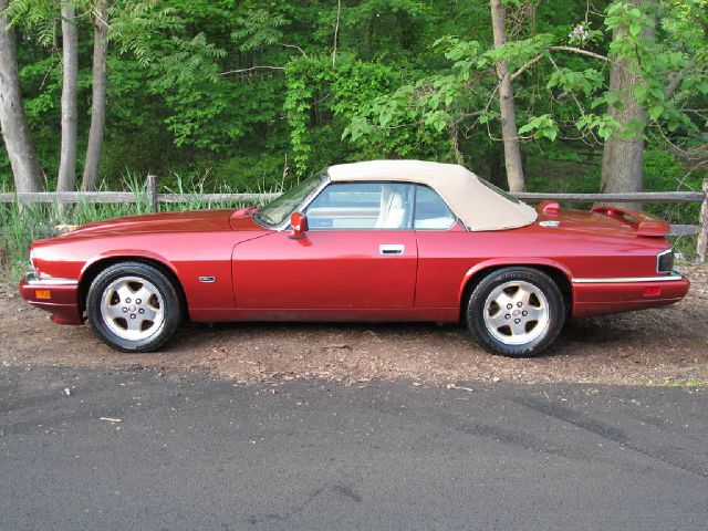 1994 JAGUAR XJS SE W/leather, Sunroof, 6 Disc, Sirius, Bluetooth