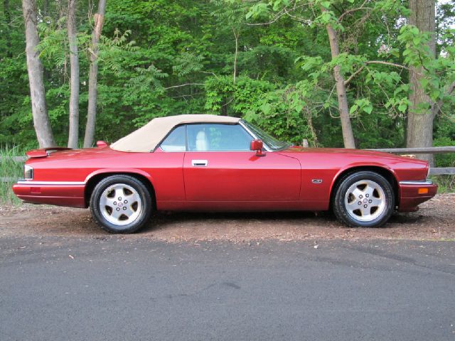 1994 JAGUAR XJS SE W/leather, Sunroof, 6 Disc, Sirius, Bluetooth