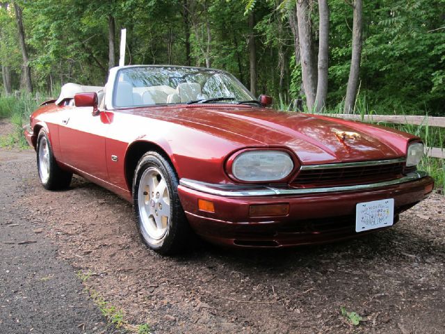 1994 JAGUAR XJS SE W/leather, Sunroof, 6 Disc, Sirius, Bluetooth