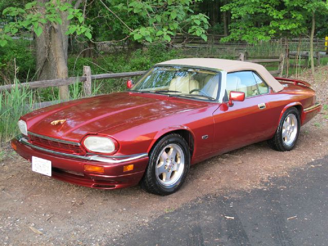 1994 JAGUAR XJS SE W/leather, Sunroof, 6 Disc, Sirius, Bluetooth