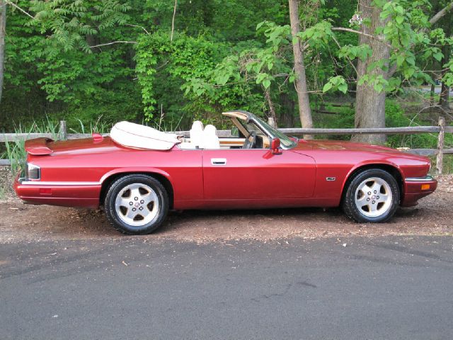 1994 JAGUAR XJS SE W/leather, Sunroof, 6 Disc, Sirius, Bluetooth