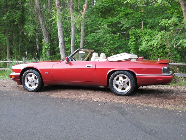 1994 JAGUAR XJS SE W/leather, Sunroof, 6 Disc, Sirius, Bluetooth