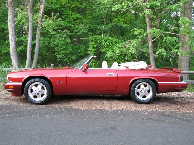 1994 JAGUAR XJS SE W/leather, Sunroof, 6 Disc, Sirius, Bluetooth