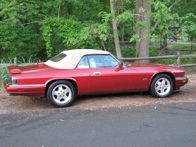 1994 JAGUAR XJS SE W/leather, Sunroof, 6 Disc, Sirius, Bluetooth