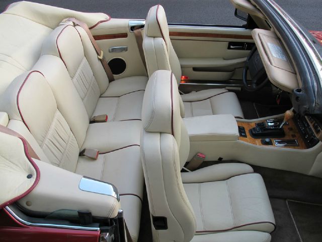 1994 JAGUAR XJS SE W/leather, Sunroof, 6 Disc, Sirius, Bluetooth