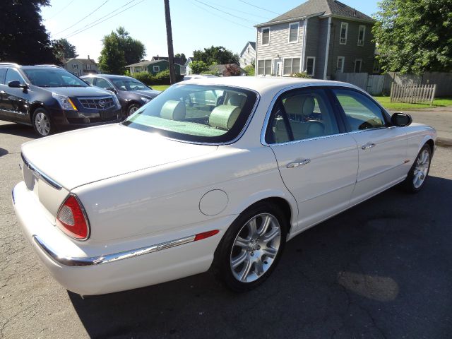 2004 JAGUAR XJ Series Coupe