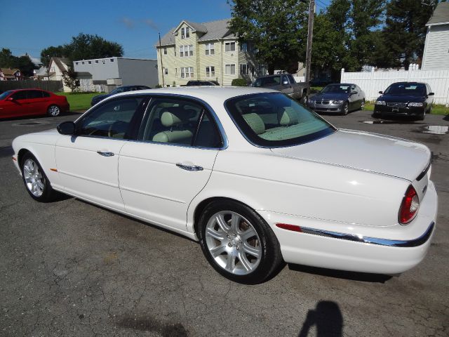 2004 JAGUAR XJ Series Coupe