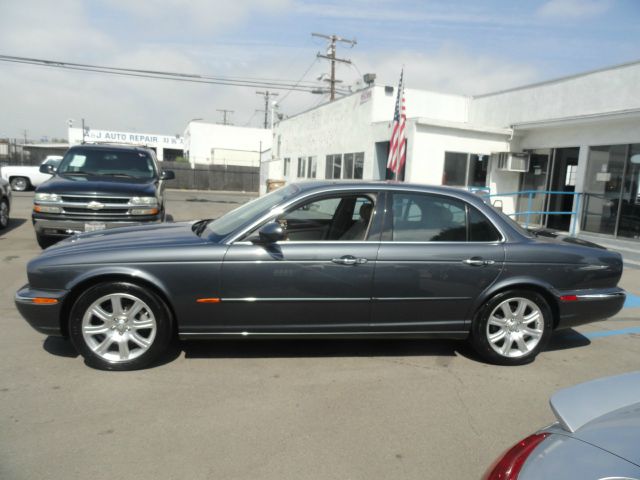 2004 JAGUAR XJ Series Coupe