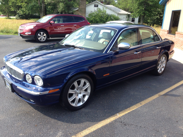 2004 JAGUAR XJ Series Coupe