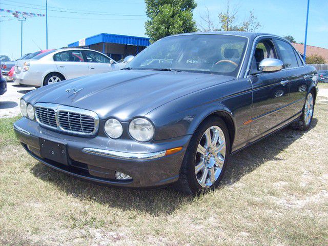 2004 JAGUAR XJ Series Coupe