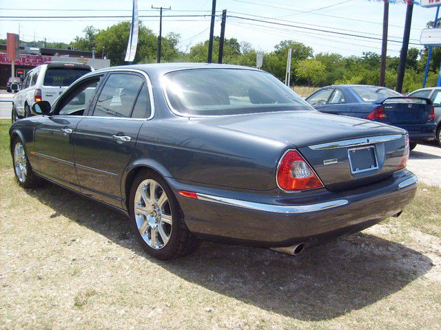 2004 JAGUAR XJ Series Coupe