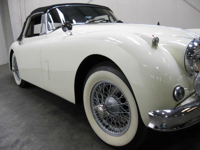 1957 JAGUAR XK Unknown