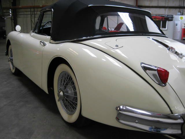 1957 JAGUAR XK Unknown