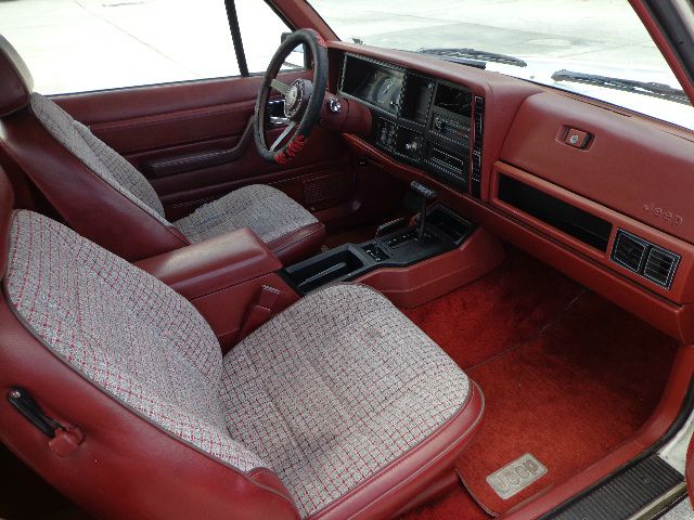 1985 Jeep Cherokee SLT 25