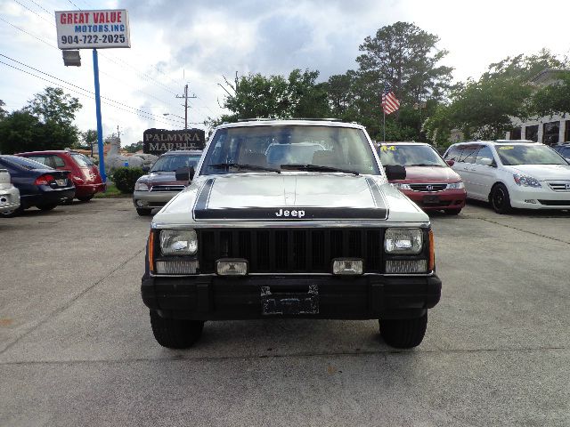 1985 Jeep Cherokee SLT 25