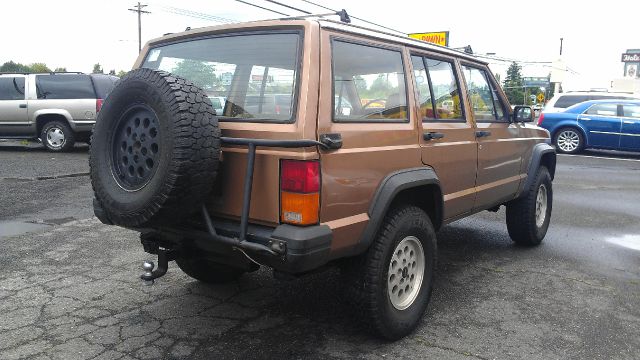 1988 Jeep Cherokee Volante S