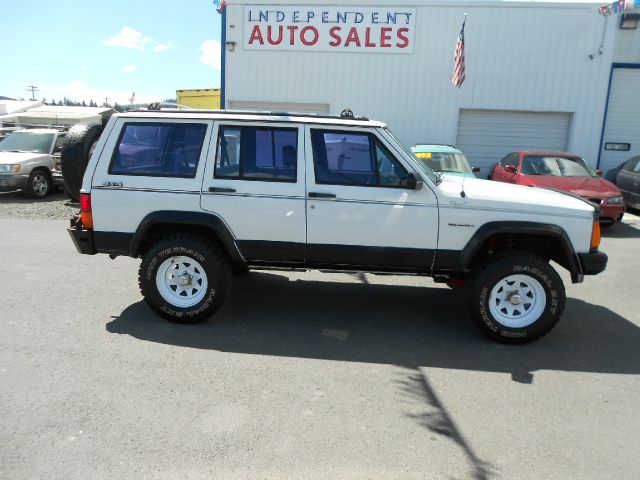 1992 Jeep Cherokee GSX