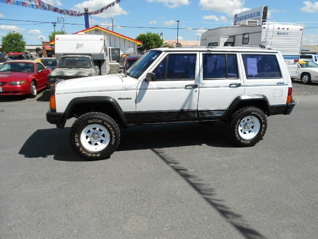 1992 Jeep Cherokee GSX