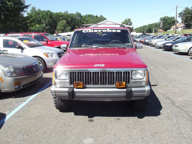 1992 Jeep Cherokee Volante S