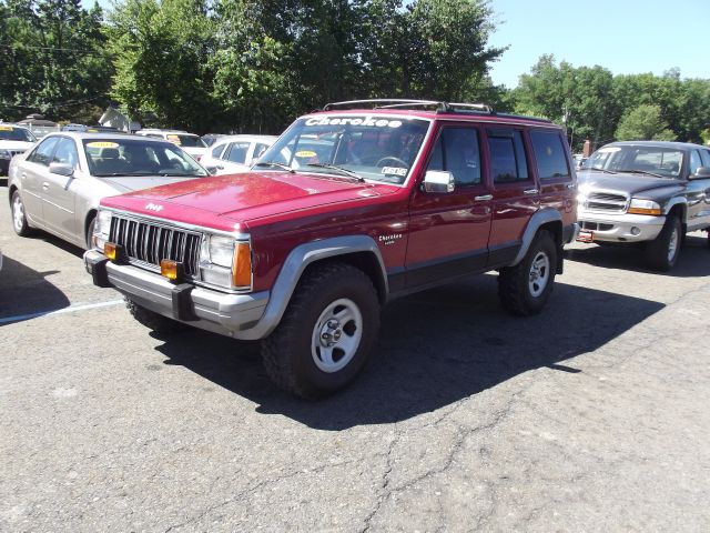 1992 Jeep Cherokee Volante S