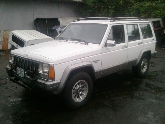 1992 Jeep Cherokee Volante S