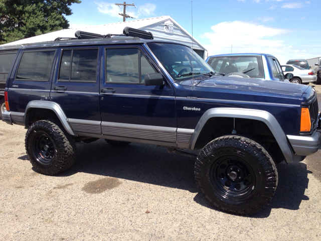 1995 Jeep Cherokee LS1 Auto